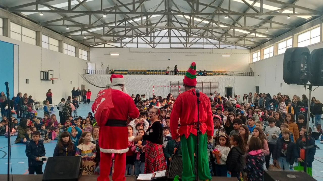Pavilhão Desportivo Municipal recebe Natal das Escolas